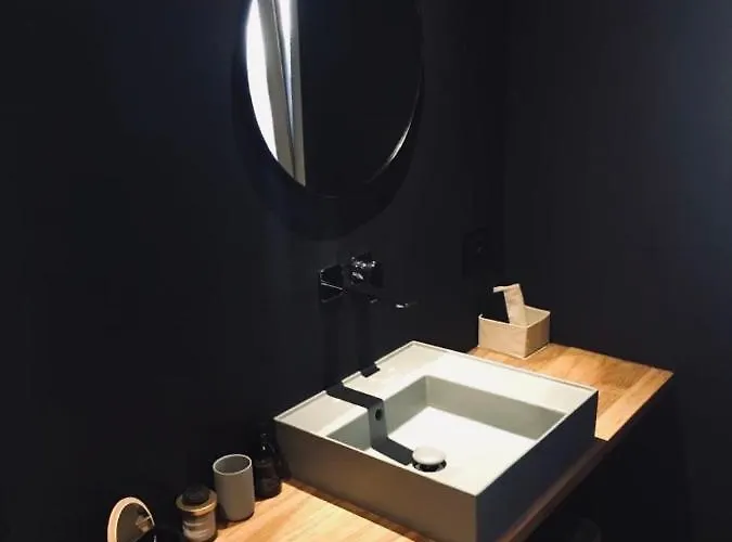 לינה וארוחת בוקר Ml32 4*