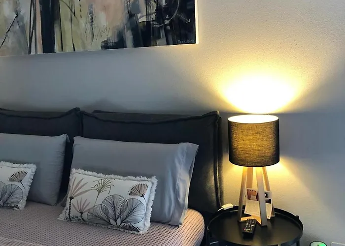 לינה וארוחת בוקר Ml32 4*