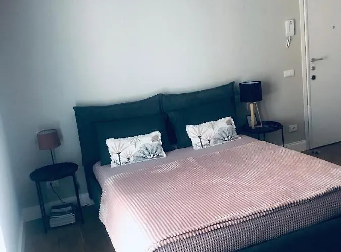 Ml32 فندق مبيت وإفطار رافيننا